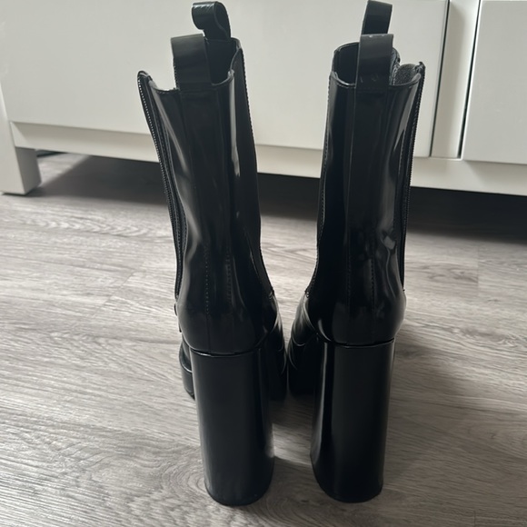 Jeffrey Campbell Distortion Platform Chelsea Boot - Picture 3 of 6